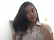 Grandi tette ragazza vietnamita selfie striscia canzonatura