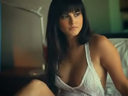 Lingerie Leone soleggiata